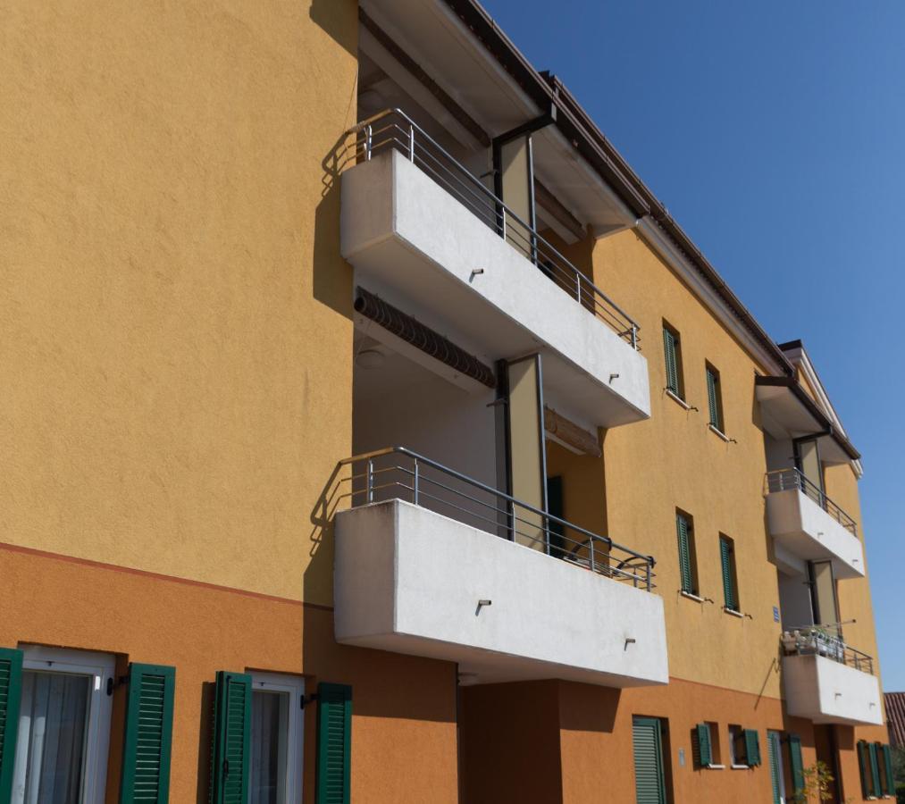 Apartman Mare Lovrecica  Exterior photo